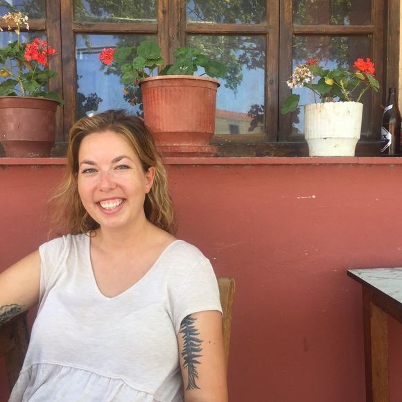 Meet your Posher, Karstin - Picture 1 of 1